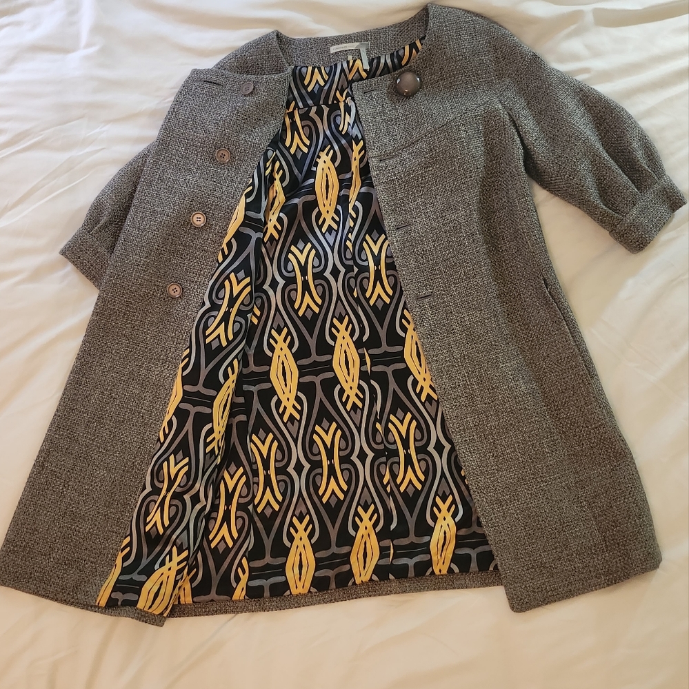 Classiques Entier Women's Small Silk Lined Wool Coat
